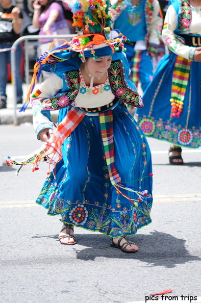 carnaval dancer2010d14c320.jpg